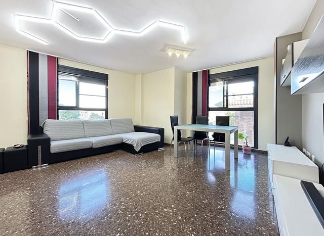 2 soverom Leilighet til salgs i Massamagrell med garasje - € 189 900 (Ref: 9334896)