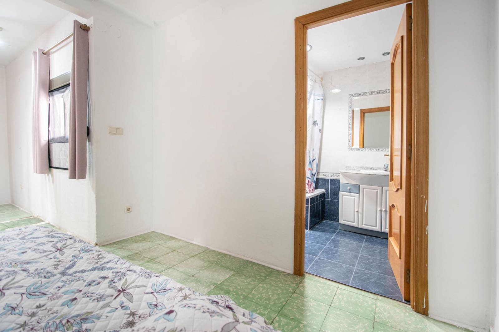 4 chambre Maison de Ville à vendre à Torrent - 179 950 € (Ref: 9334897)