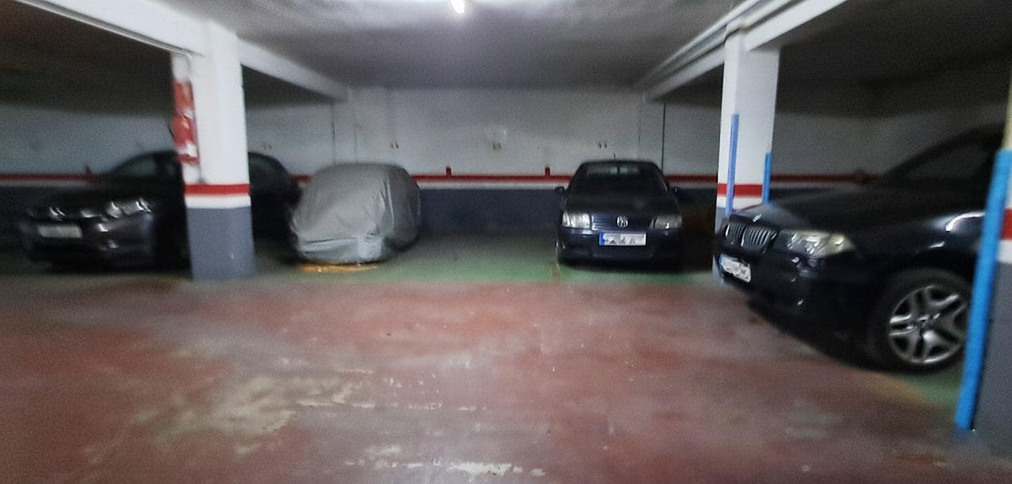 Garaż na sprzedaż w Mislata - 8 500 € (Ref: 9345013)