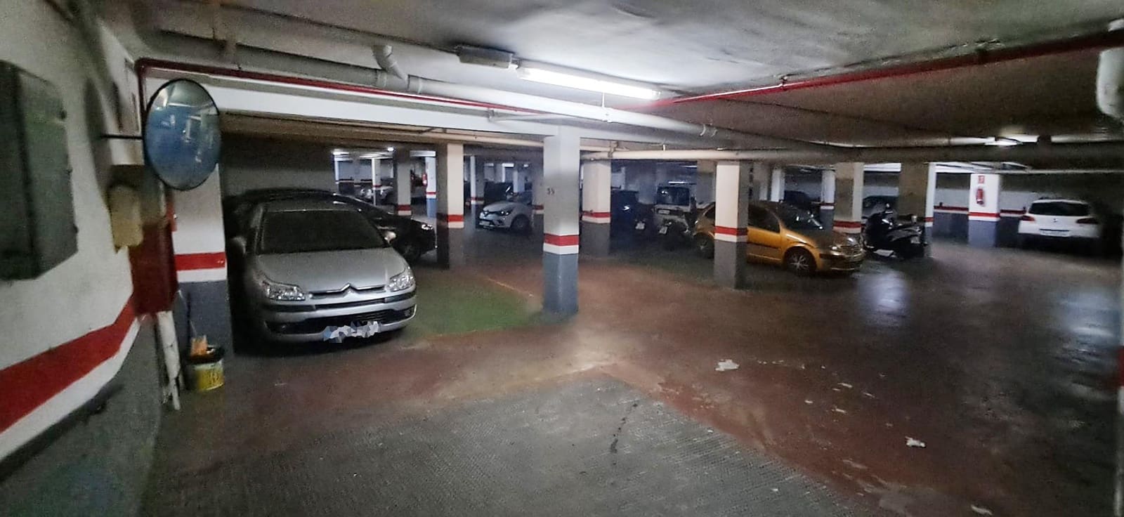 Garaż na sprzedaż w Mislata - 8 500 € (Ref: 9345013)