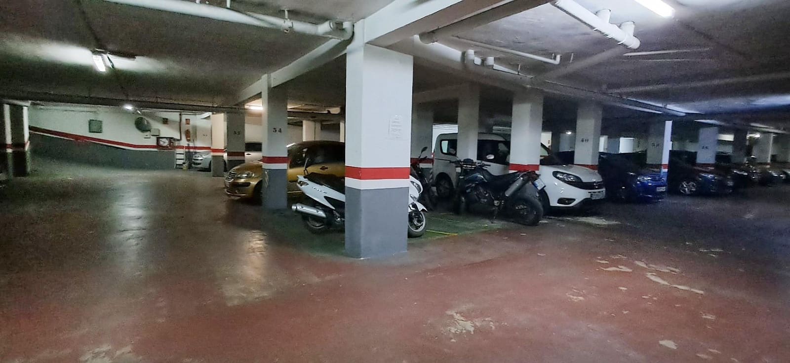 Garaż na sprzedaż w Mislata - 8 500 € (Ref: 9345013)