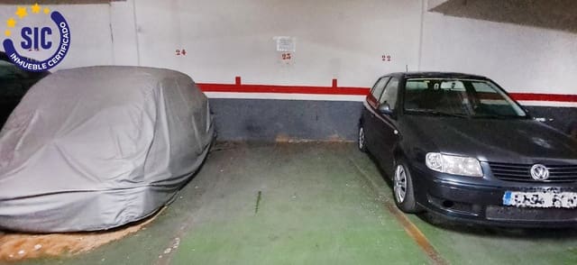 Garaż na sprzedaż w Mislata - 8 500 € (Ref: 9345013)