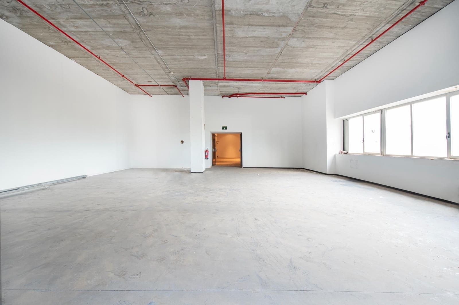 Kommersiell till salu i Aldaia - 155 000 € (Ref: 9375280)