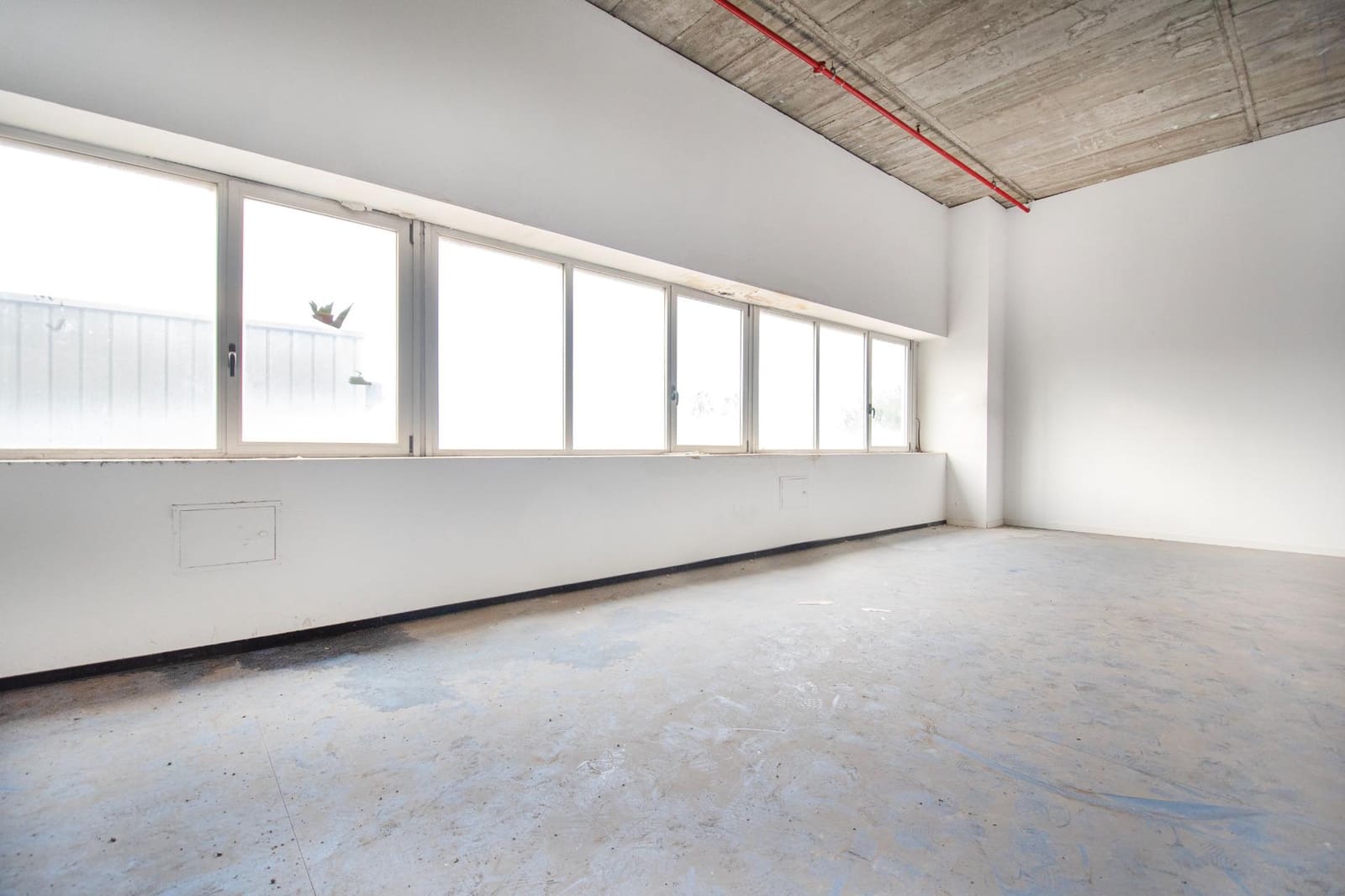 Kommersiell till salu i Aldaia - 155 000 € (Ref: 9375280)