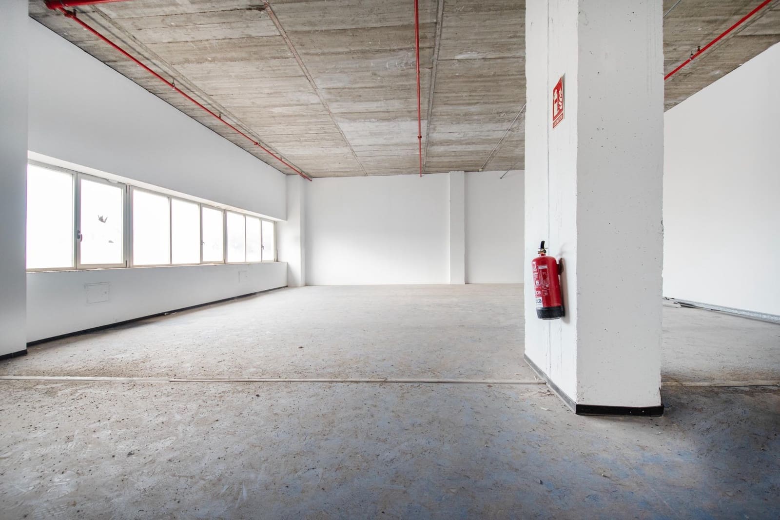 Kommersiell till salu i Aldaia - 155 000 € (Ref: 9375280)