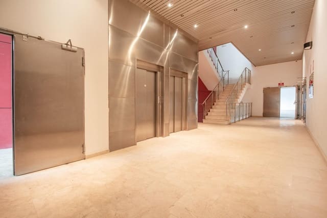 Local Commercial à vendre à Aldaia - 155 000 € (Ref: 9375280)