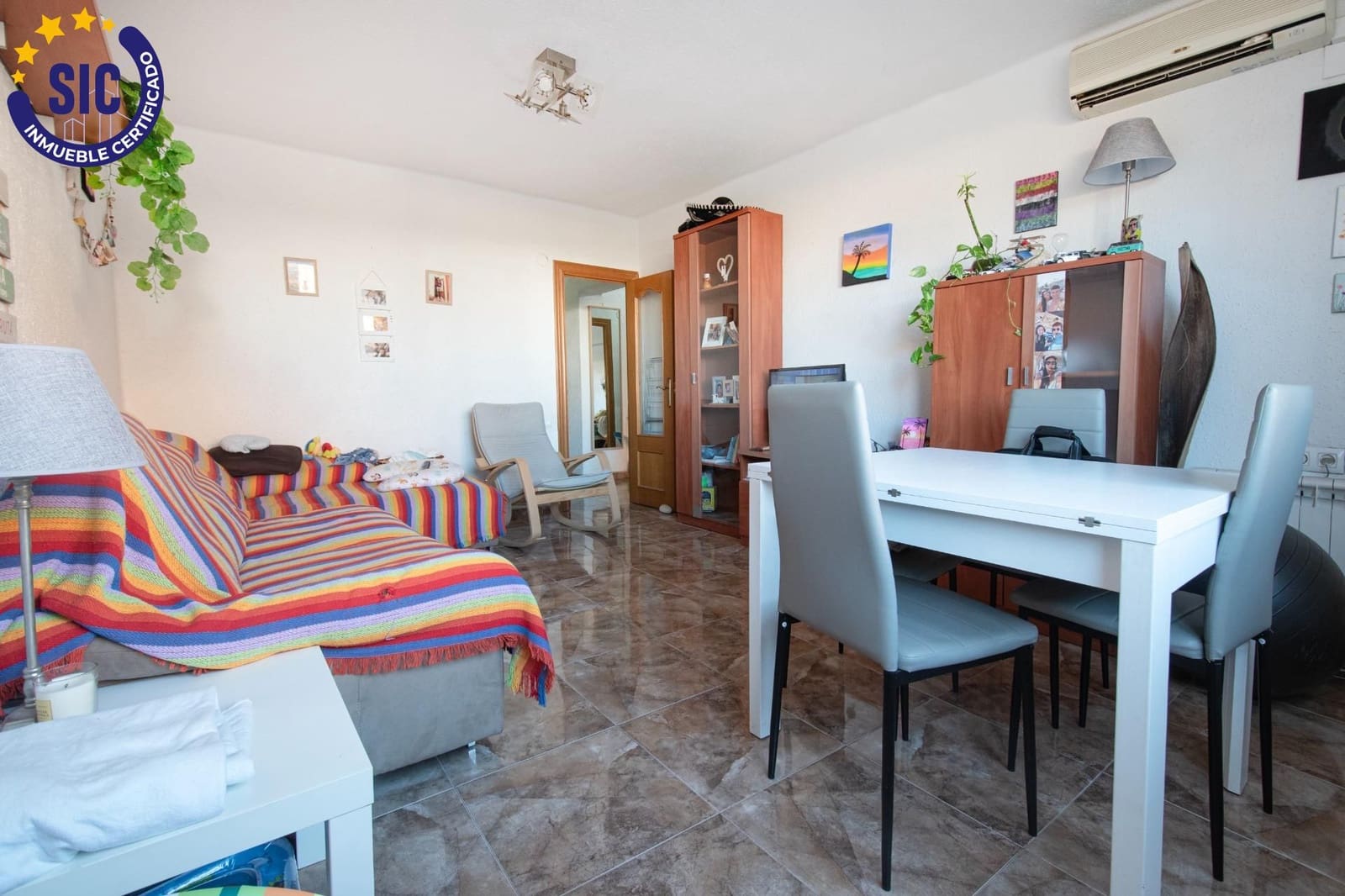 2 bedroom Flat for sale in Torrent - € 140,000 (Ref: 9403336)