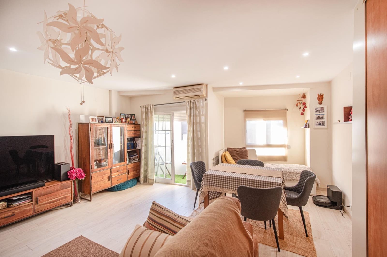 2 bedroom Flat for sale in Picassent - € 145,000 (Ref: 9427153)