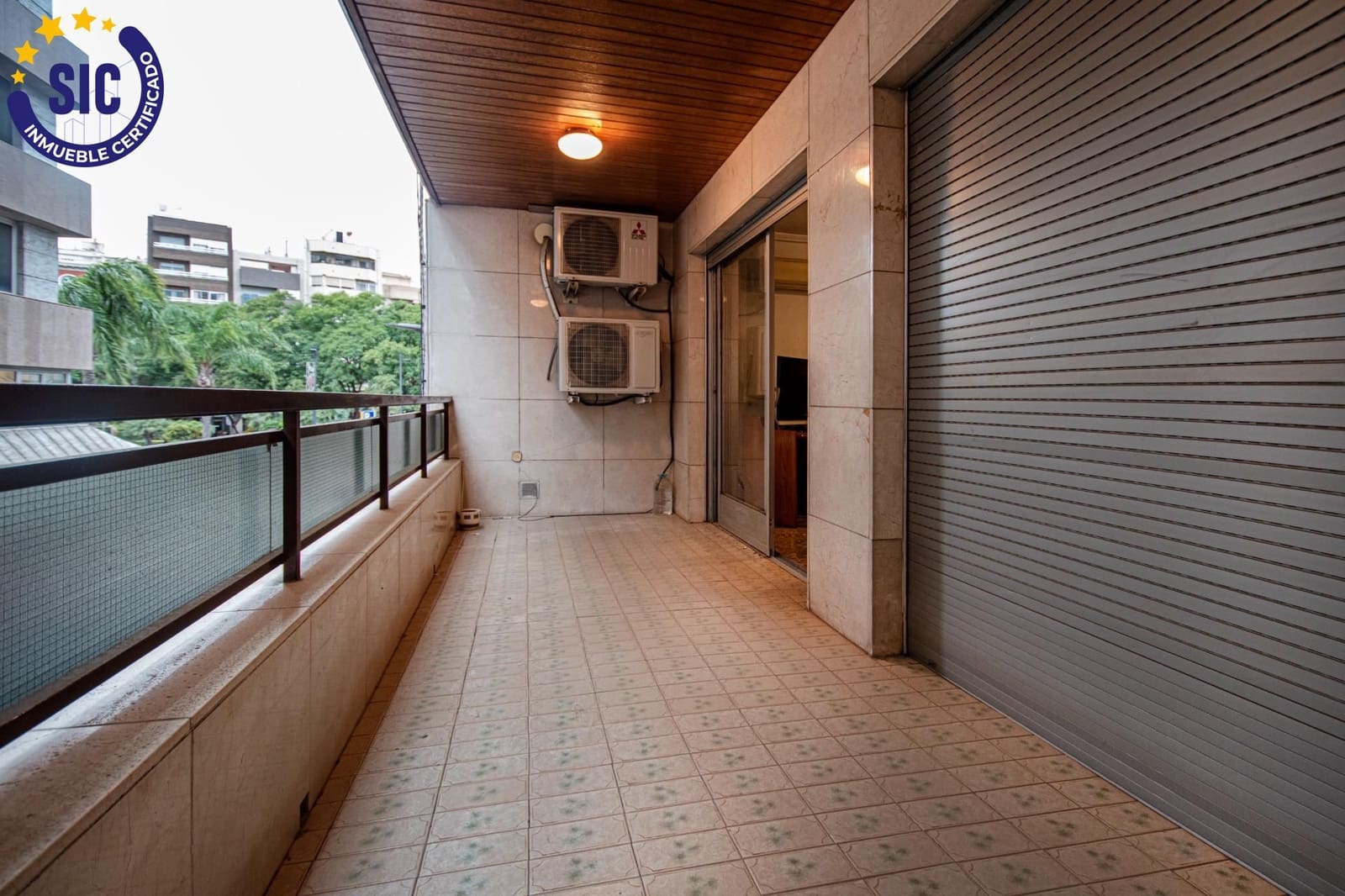 5 bedroom Flat for sale in Torrent - € 399,900 (Ref: 9437710)