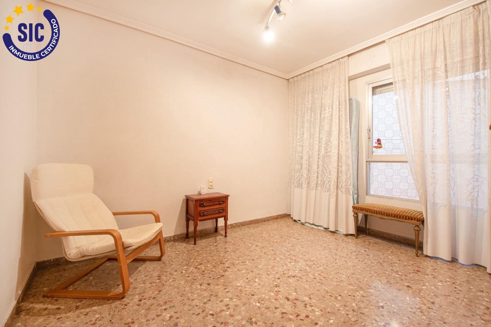5 makuuhuone Asunto myytävänä paikassa Torrent - 399 900 € (Ref: 9437710)