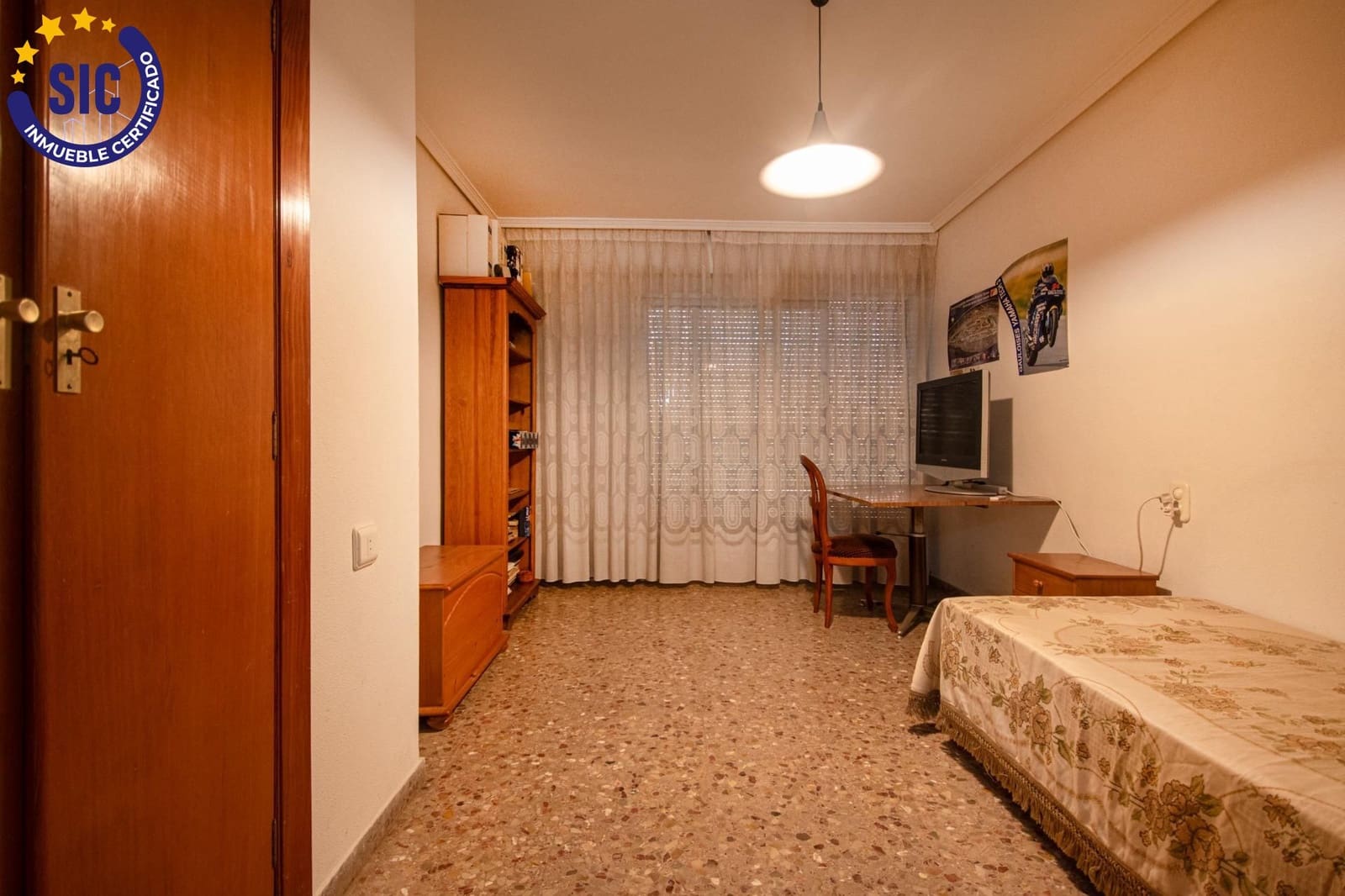 5 makuuhuone Asunto myytävänä paikassa Torrent - 399 900 € (Ref: 9437710)