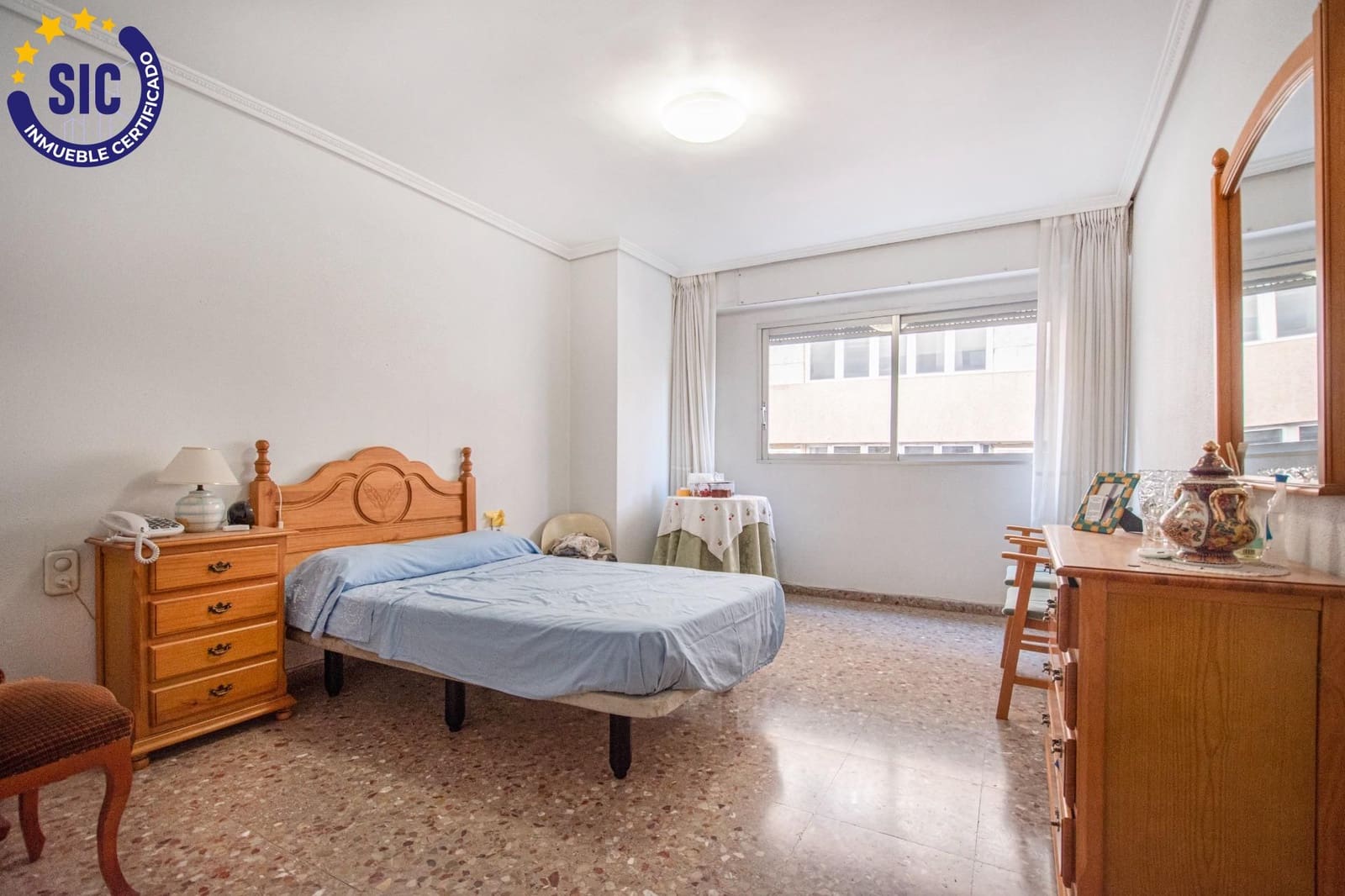 5 makuuhuone Asunto myytävänä paikassa Torrent - 399 900 € (Ref: 9437710)