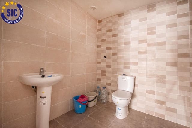 Kommersiell till salu i Torrent - 199 900 € (Ref: 9452087)