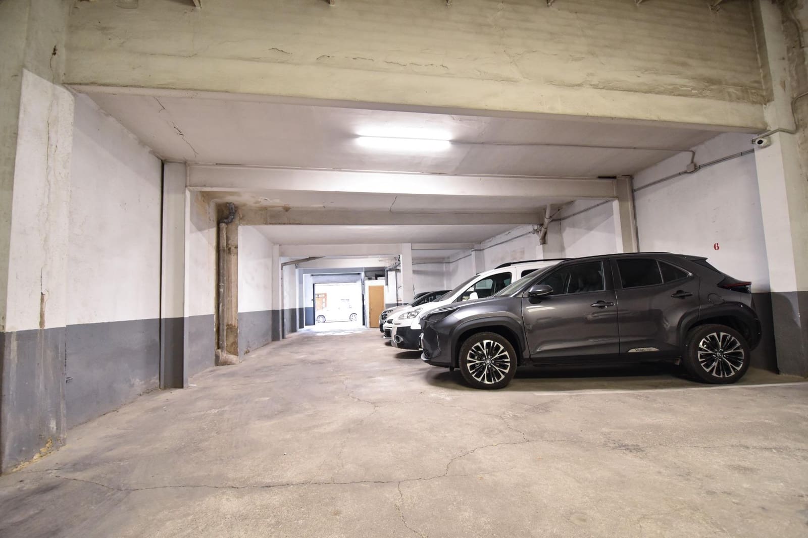 Bedrift til salgs i Torrent med garasje - € 145 000 (Ref: 9482022)