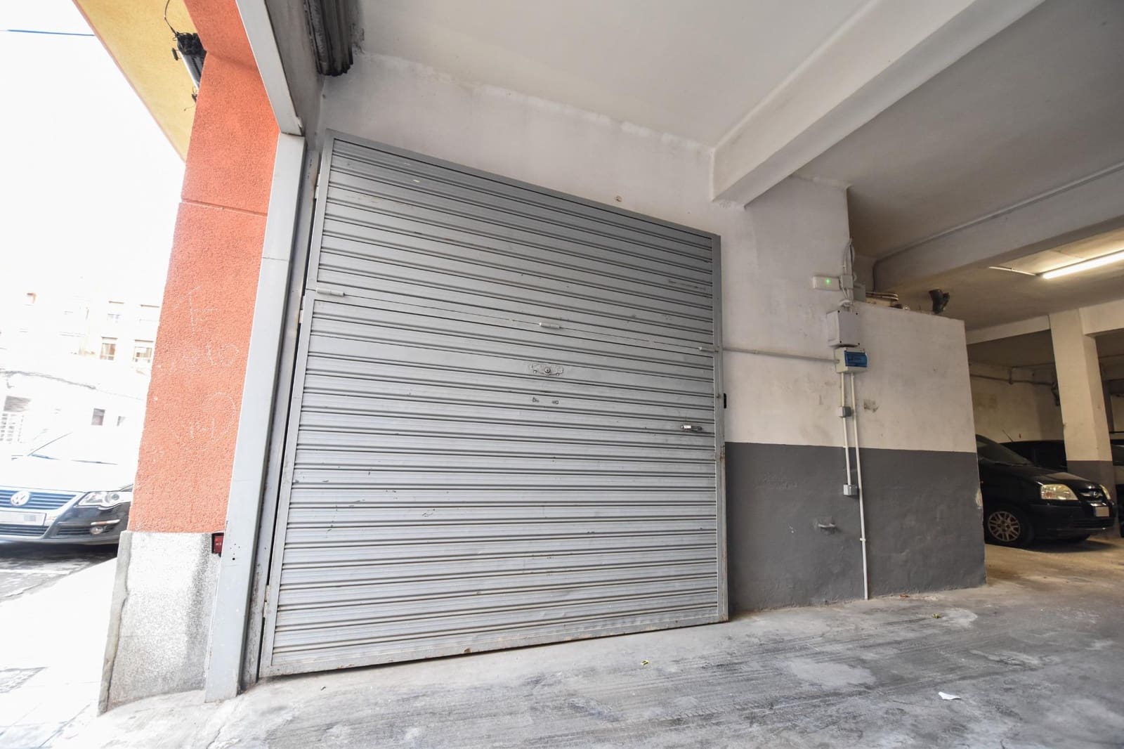 Bedrift til salgs i Torrent med garasje - € 145 000 (Ref: 9482022)