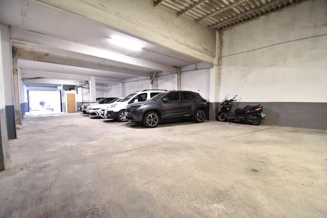 Bedrift til salgs i Torrent med garasje - € 145 000 (Ref: 9482022)