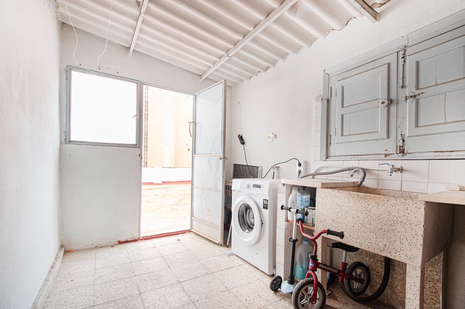 2 makuuhuone Omakotitalo myytävänä paikassa Torrent - 149 900 € (Ref: 9494571)