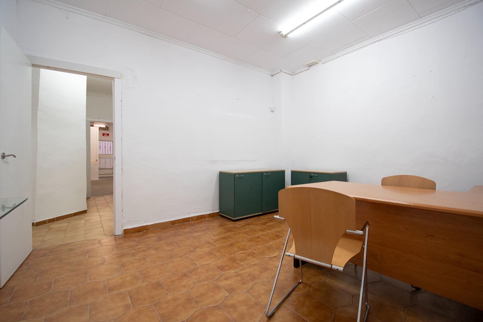 Kaupallinen myytävänä paikassa Torrent - 90 000 € (Ref: 9497160)