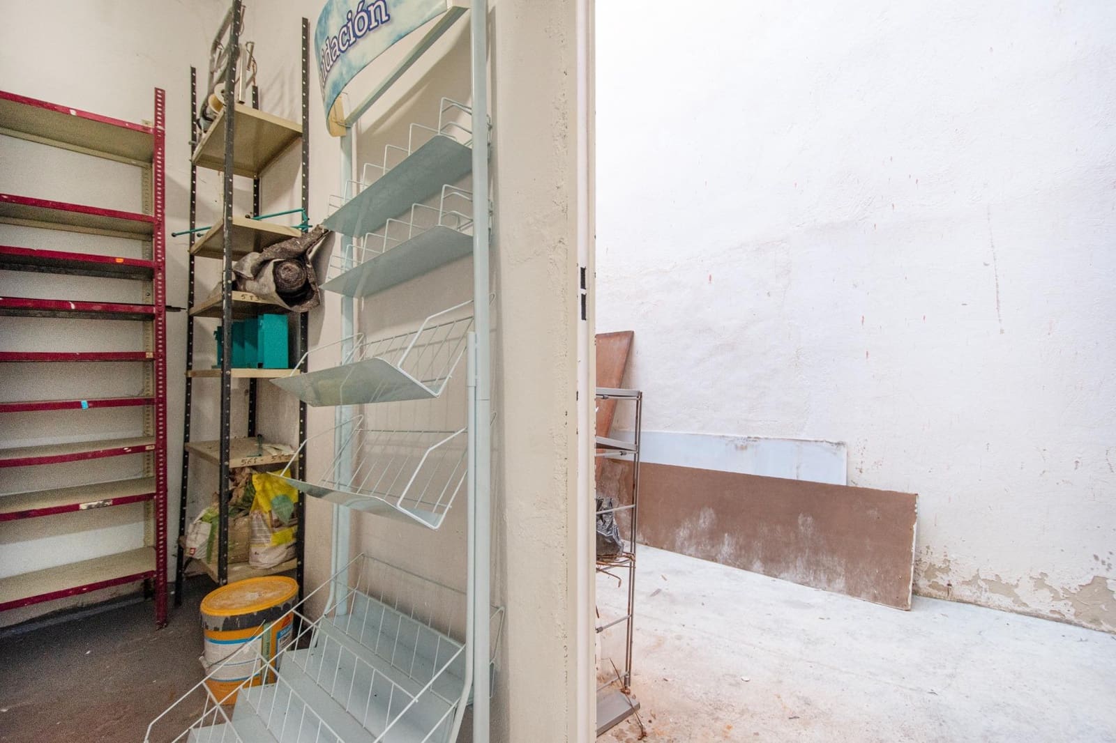 Kaupallinen myytävänä paikassa Torrent - 90 000 € (Ref: 9497160)