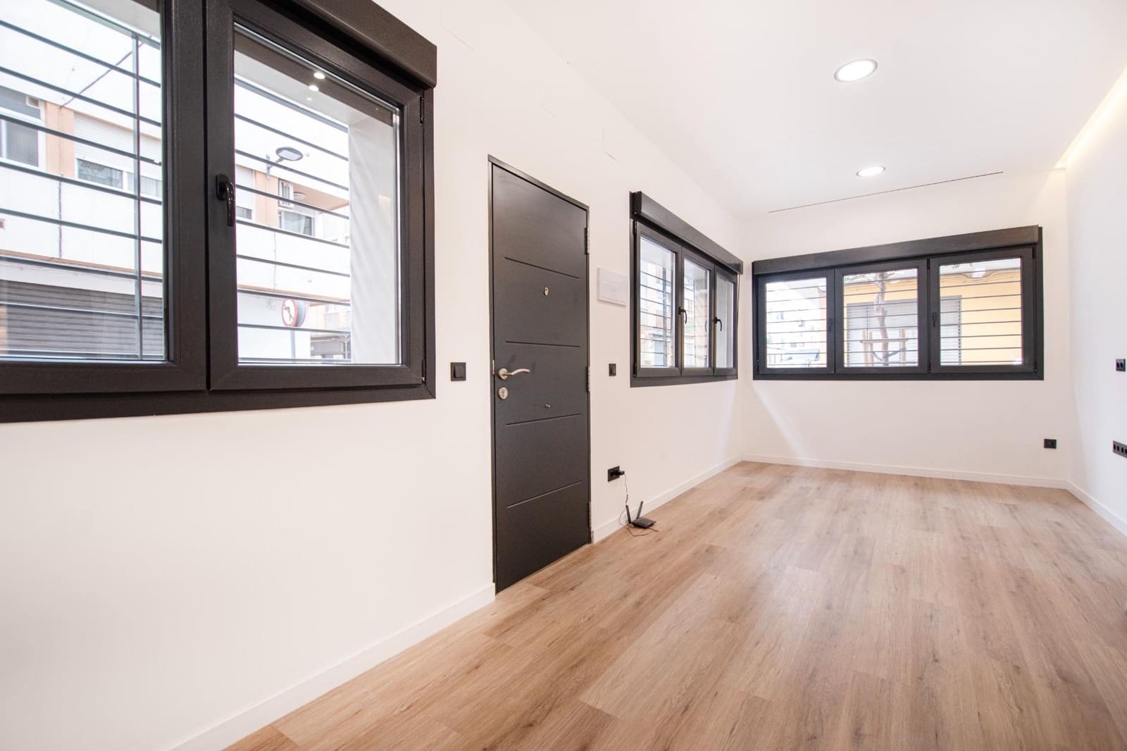 2 bedroom Apartment for sale in Alaquas with garage - € 180,000 (Ref: 9508831)