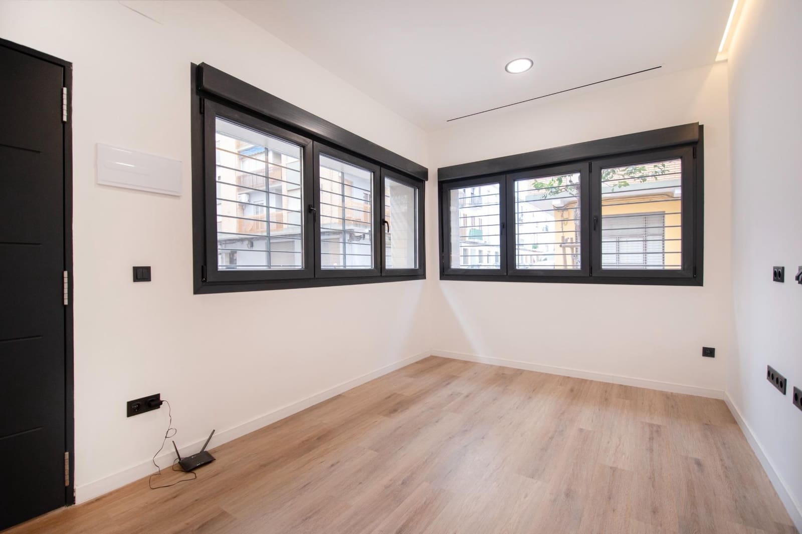 2 bedroom Apartment for sale in Alaquas with garage - € 180,000 (Ref: 9508831)