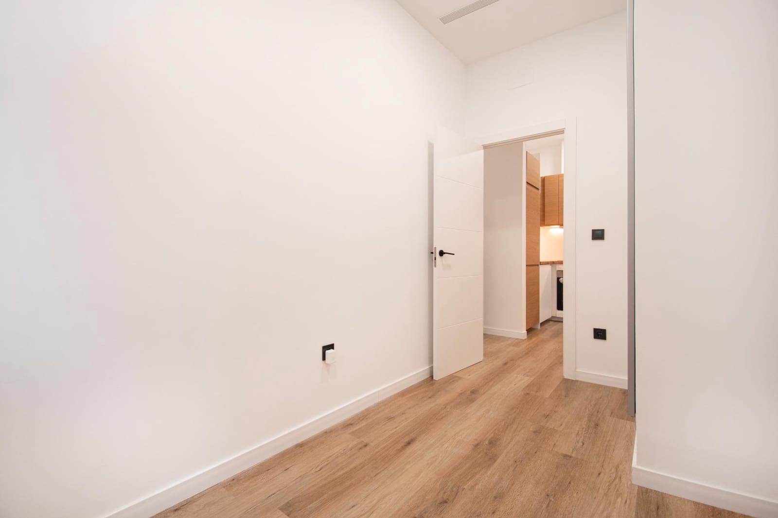 2 bedroom Apartment for sale in Alaquas with garage - € 180,000 (Ref: 9508831)