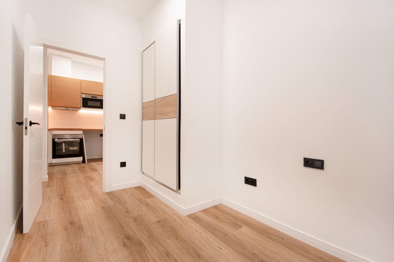 2 bedroom Apartment for sale in Alaquas with garage - € 180,000 (Ref: 9508831)