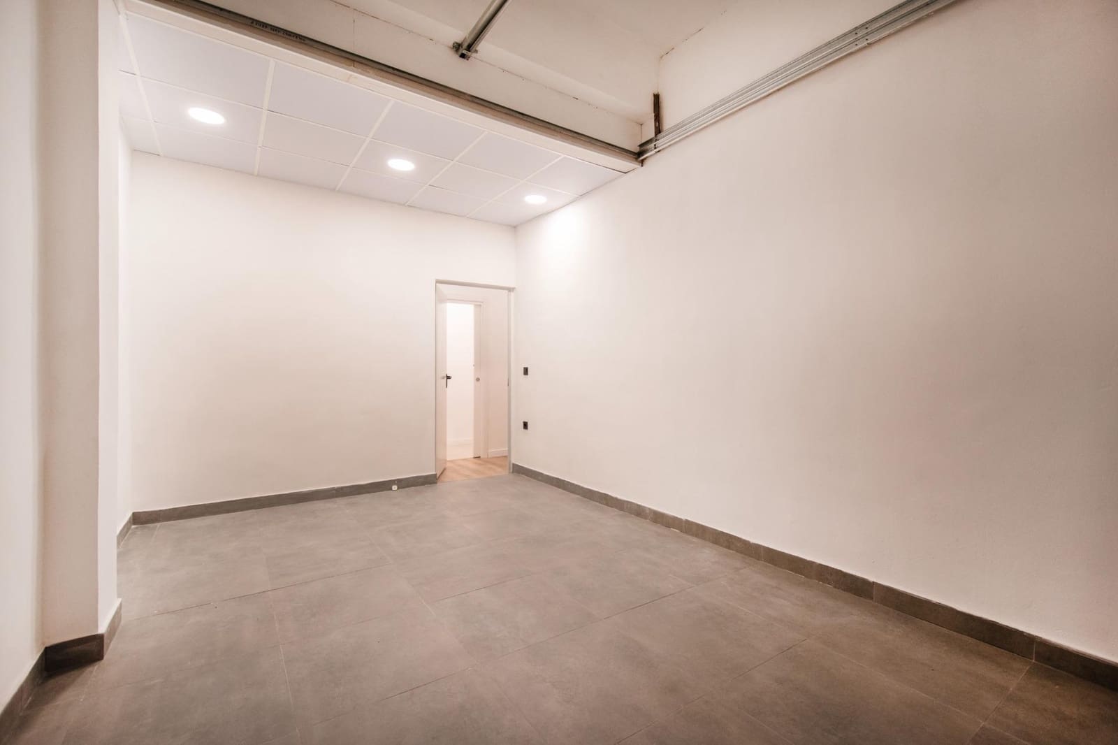 2 bedroom Apartment for sale in Alaquas with garage - € 180,000 (Ref: 9508831)