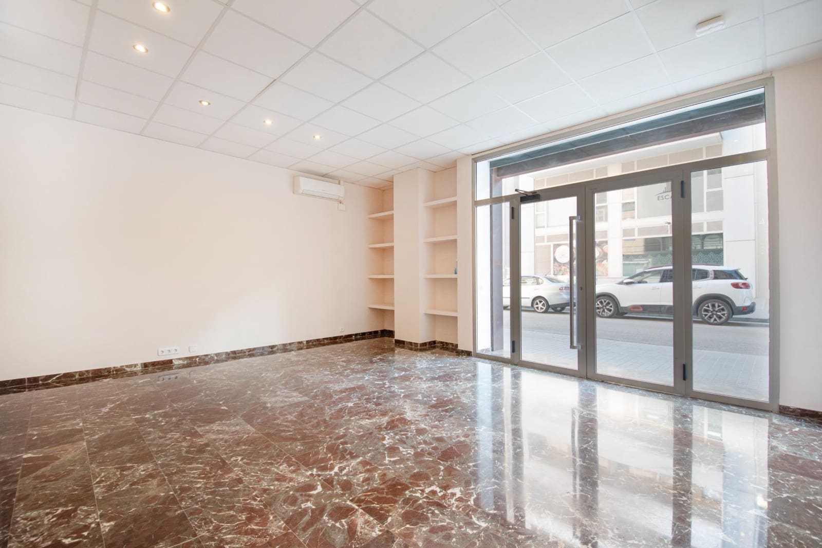 Comercial para venda em Torrent - 90 000 € (Ref: 9533689)