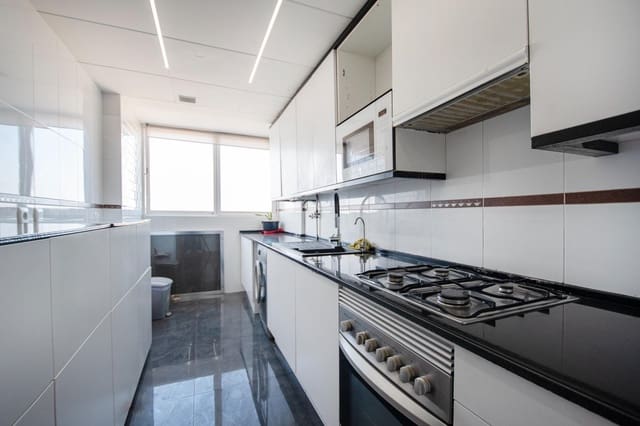 3 chambre Penthouse à vendre à Benetússer avec garage - 245 000 € (Ref: 9571127)