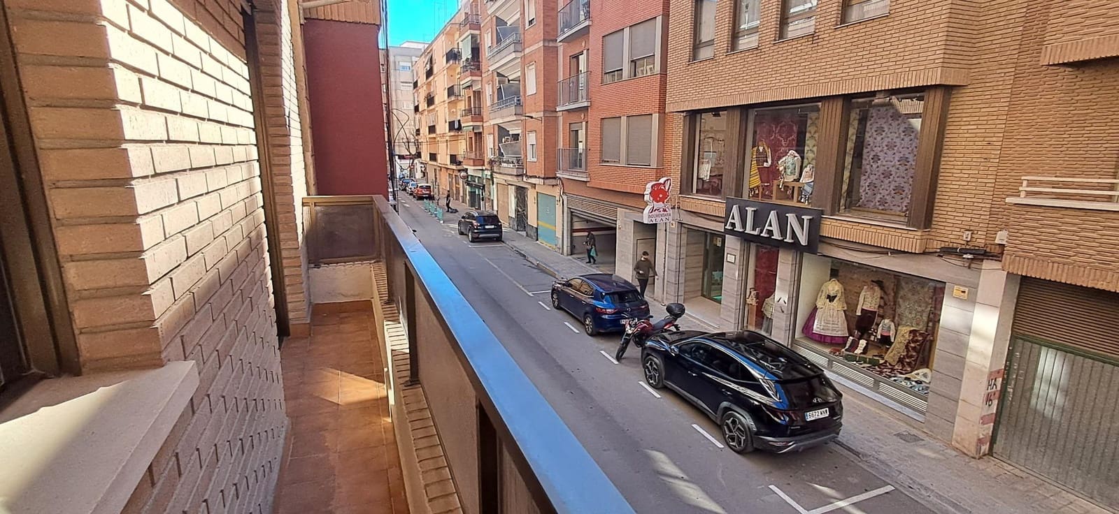 3 bedroom Flat for sale in Torrent - € 230,000 (Ref: 9619180)