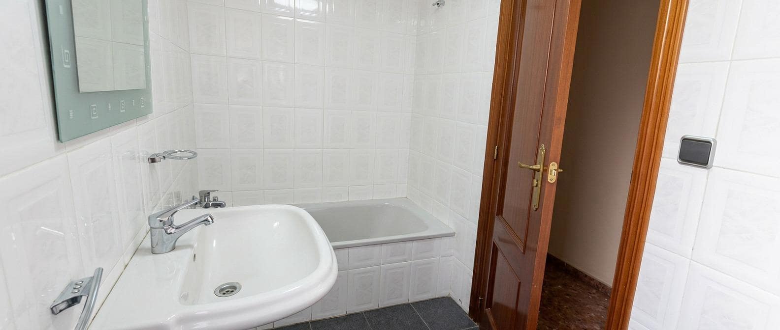 3 bedroom Flat for sale in Torrent - € 230,000 (Ref: 9619180)