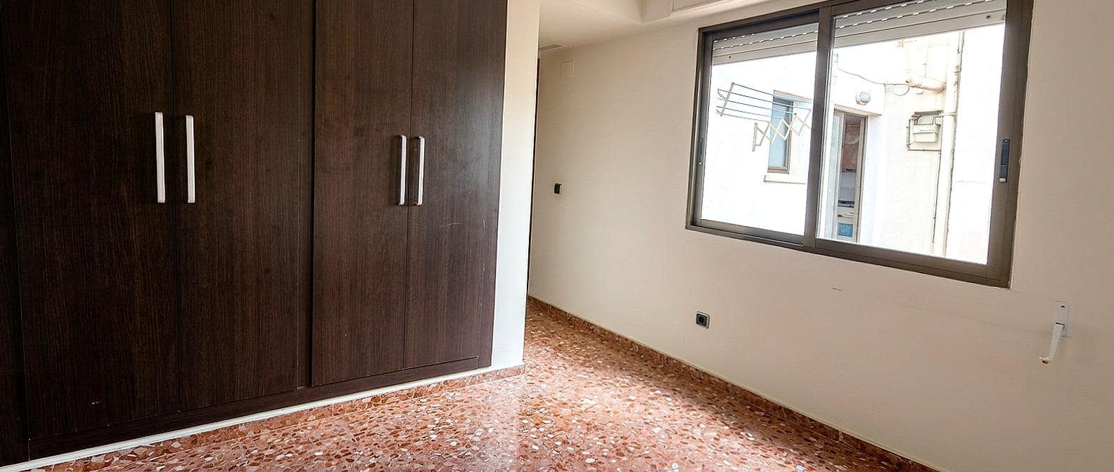 3 bedroom Flat for sale in Torrent - € 230,000 (Ref: 9619180)