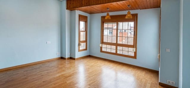 2 makuuhuone Asunto myytävänä paikassa Silla - 98 000 € (Ref: 9651900)