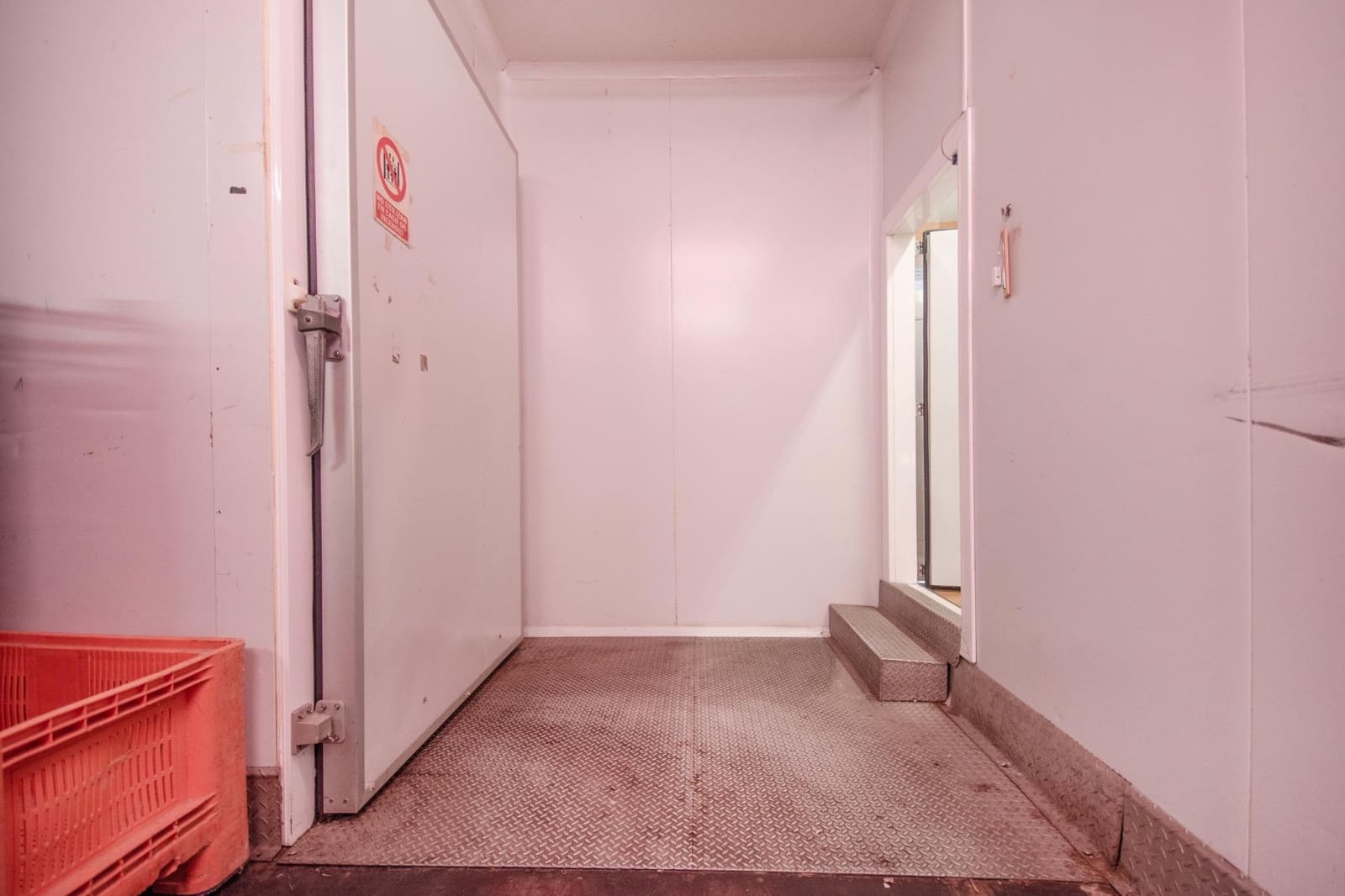 Entreprise à louer à Valence ville - 2 700 € (Ref: 9659383)