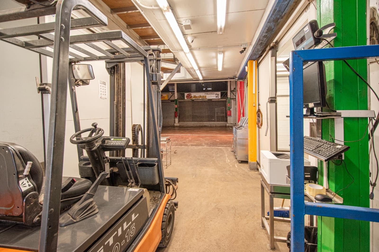 Entreprise à louer à Valence ville - 2 700 € (Ref: 9659383)