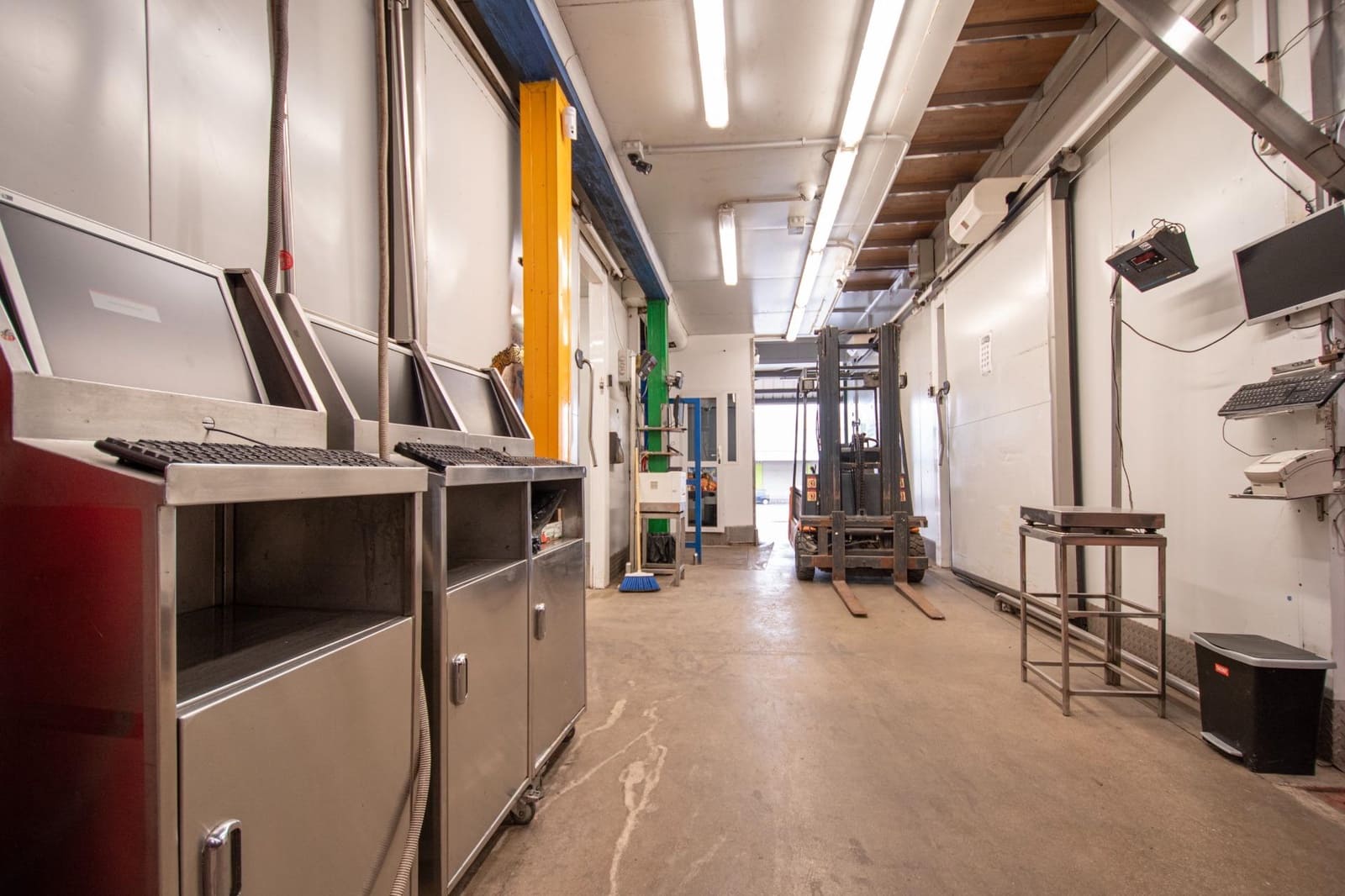 Entreprise à louer à Valence ville - 2 700 € (Ref: 9659383)