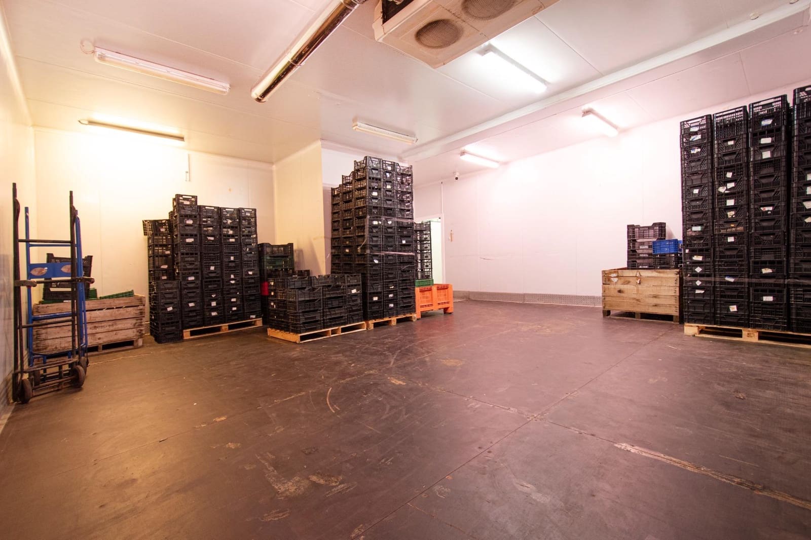 Entreprise à louer à Valence ville - 2 700 € (Ref: 9659383)