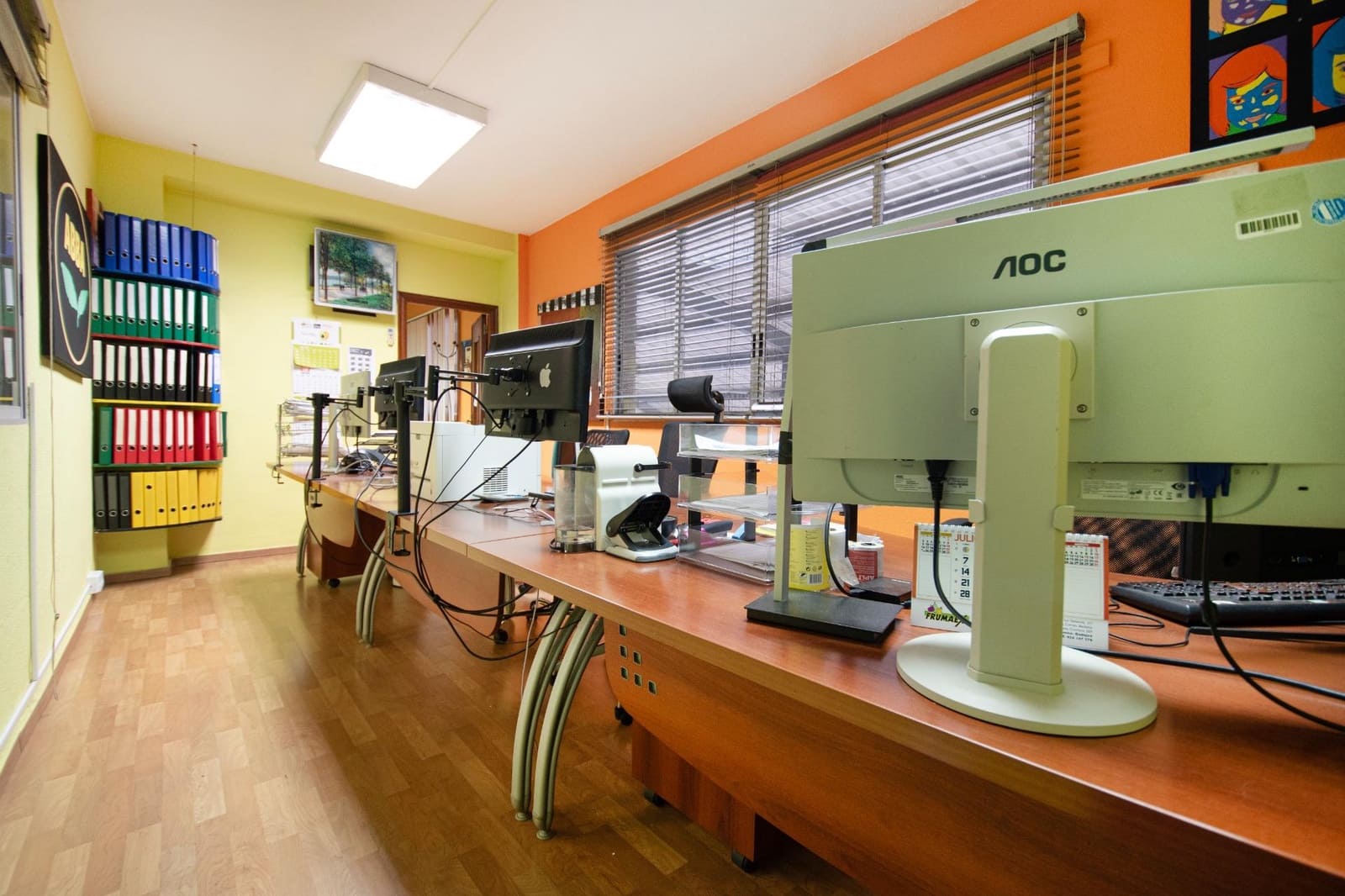 Entreprise à louer à Valence ville - 2 700 € (Ref: 9659383)