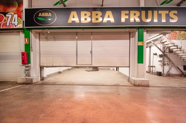 Företag att hyra i La Punta, Valencia stad - 2 700 € (Ref: 9659383)