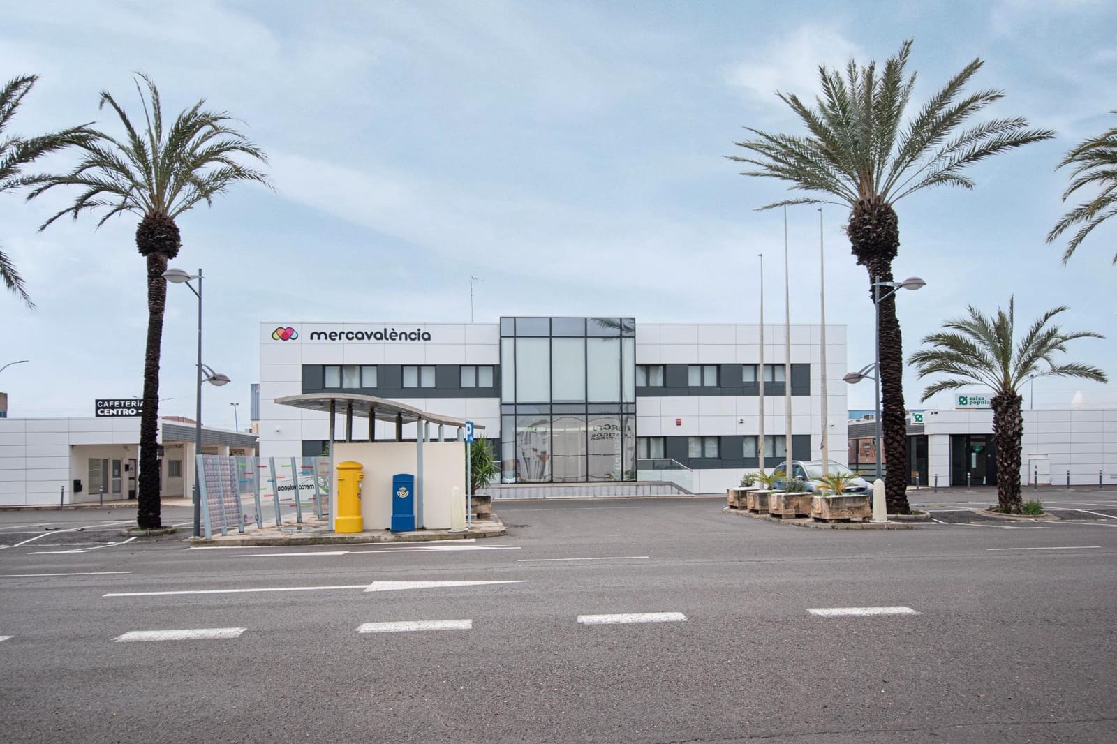 Företag att hyra i Valencia stad - 2 700 € (Ref: 9659383)