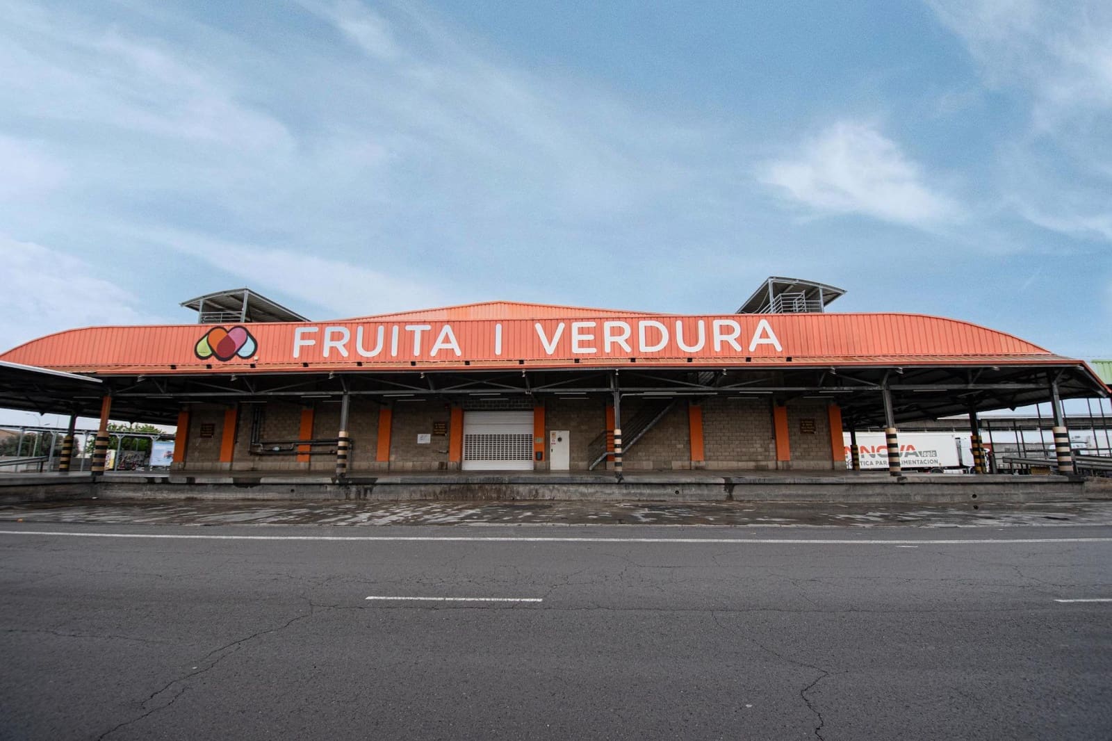 Företag att hyra i Valencia stad - 2 700 € (Ref: 9659383)