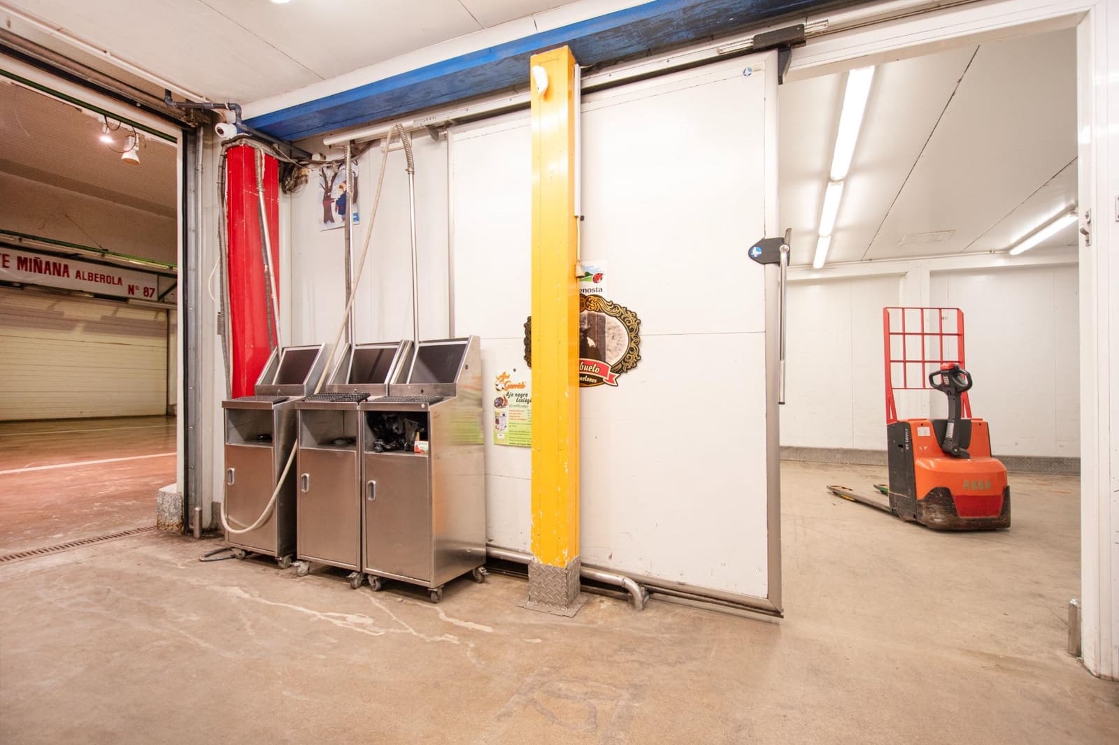 Företag att hyra i Valencia stad - 2 700 € (Ref: 9659383)