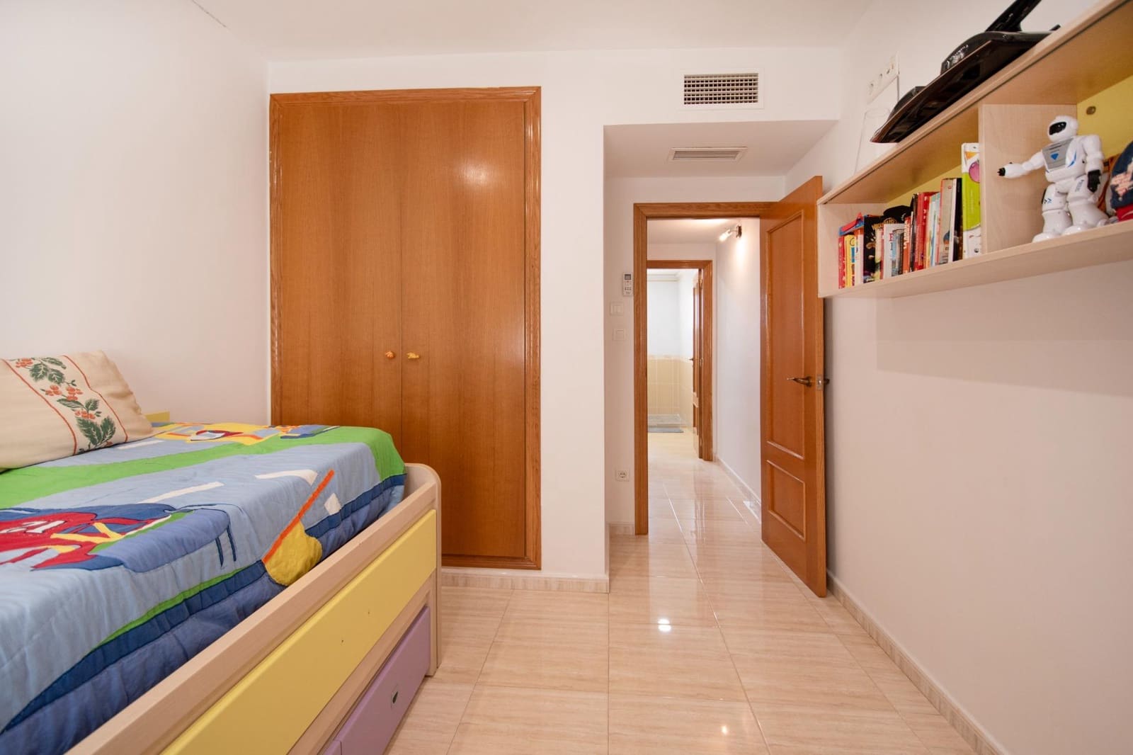 4 chambre Villa/Maison Mitoyenne à vendre à Benimuslem avec piscine garage - 199 000 € (Ref: 9711928)