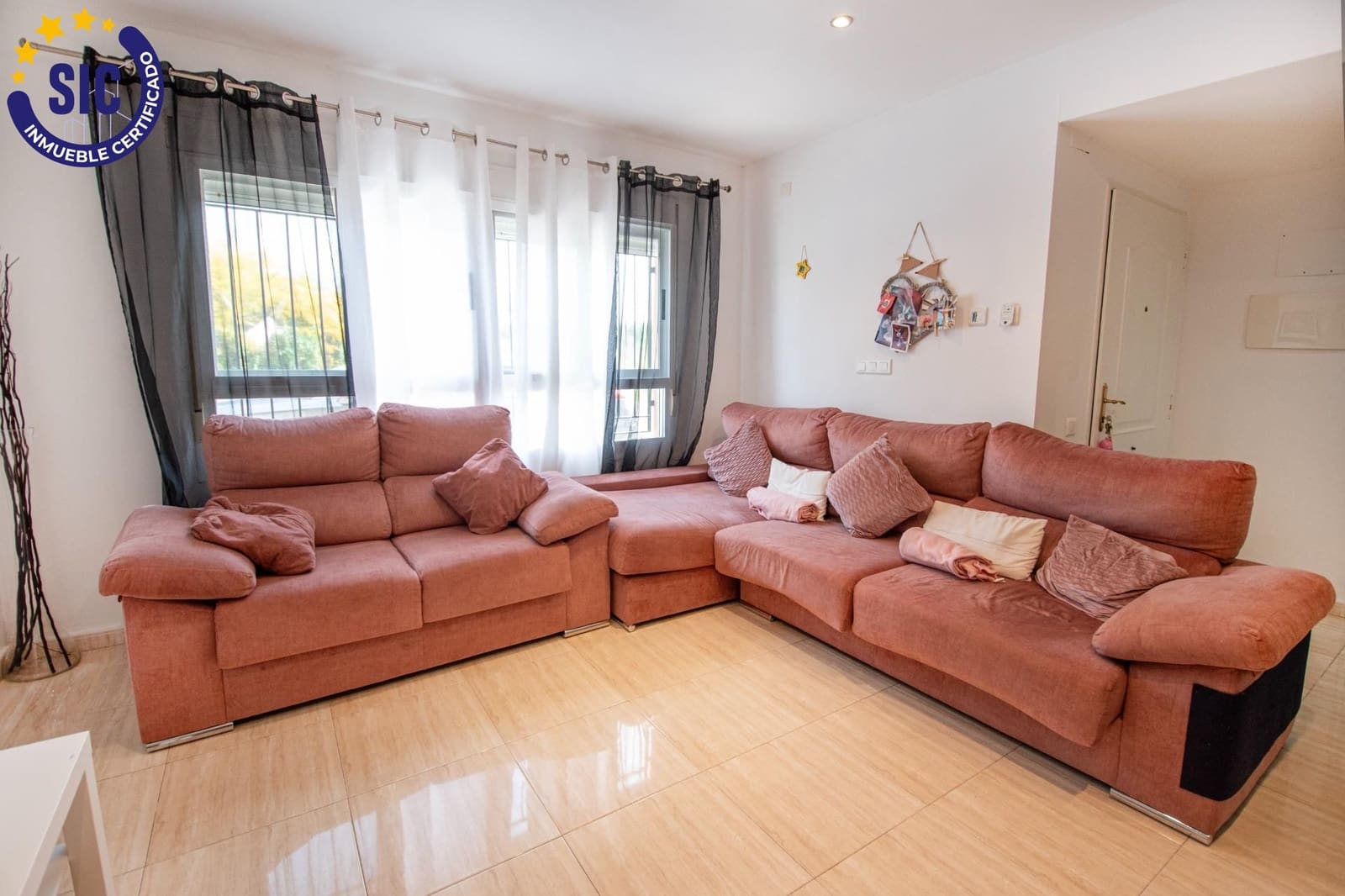 4 bedroom Terraced Villa for sale in Benimuslem with pool garage - € 199,000 (Ref: 9711928)
