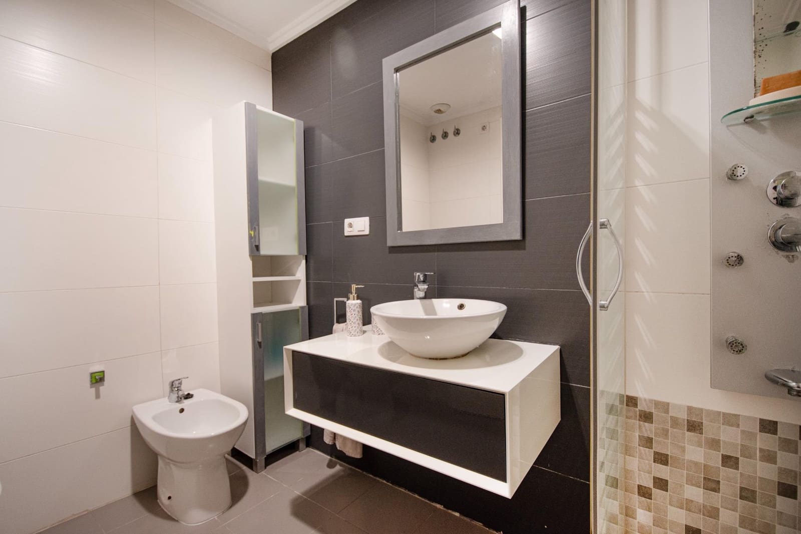 2 Zimmer Wohnung zu verkaufen in Alaquas mit Garage - 159.900 € (Ref: 9721655)