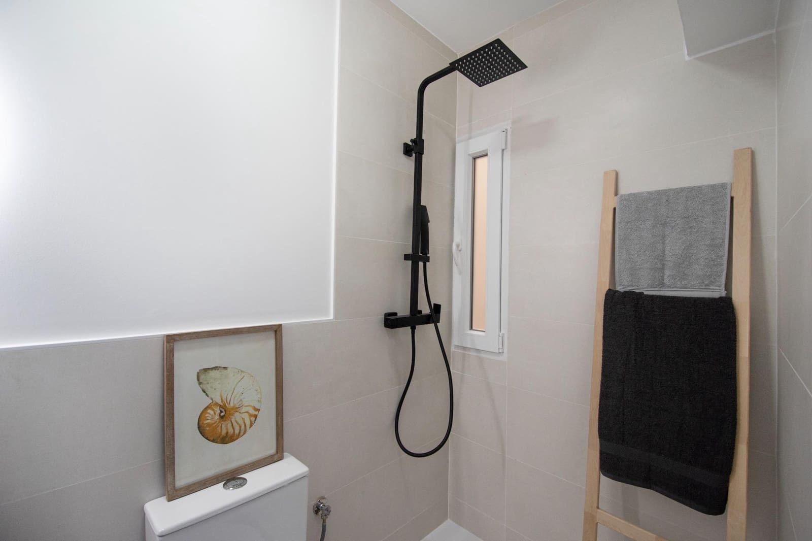 2 makuuhuone Asunto myytävänä paikassa Valencia kaupunki - 250 000 € (Ref: 9738522)