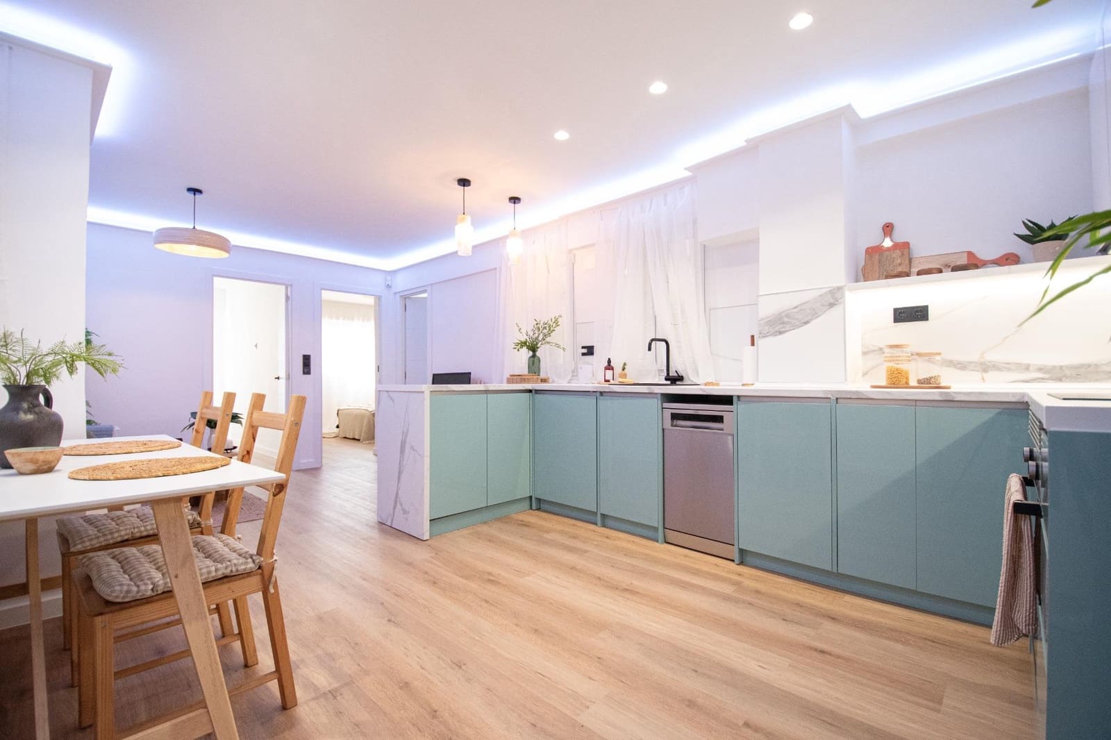 2 bedroom Flat for sale in Valencia city - € 239,900 (Ref: 9738522)