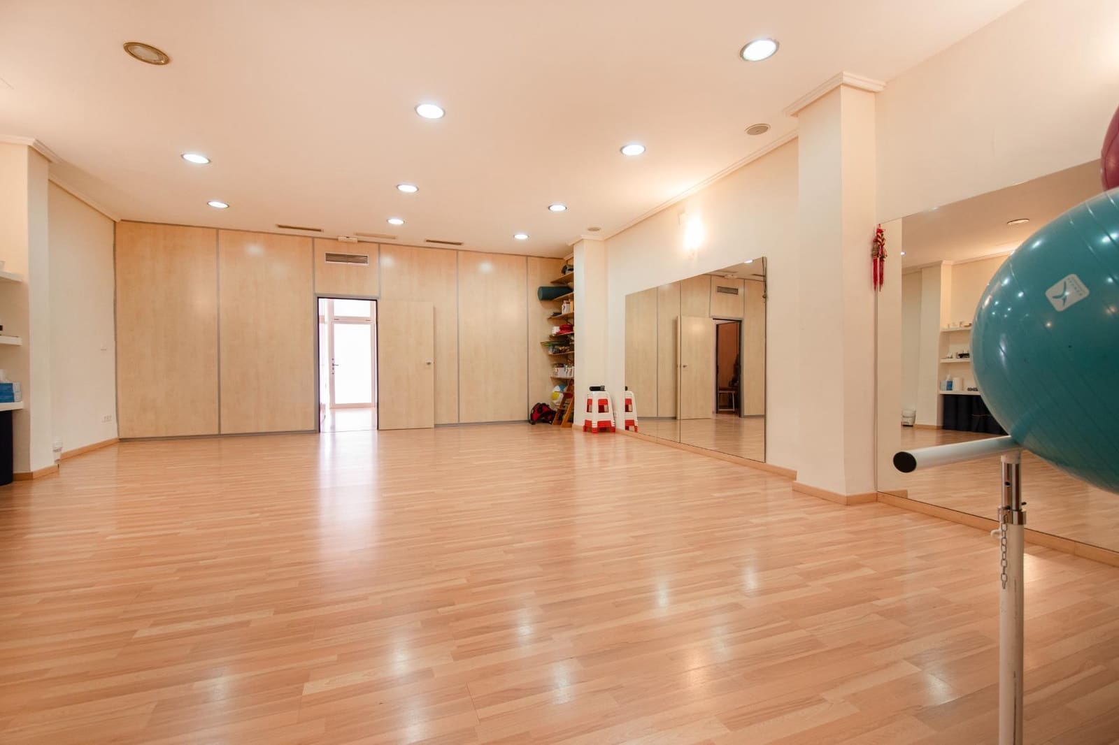 Comercial para venda em Torrent - 98 900 € (Ref: 9780510)