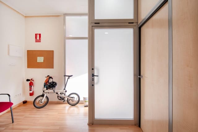 Comercial para venda em Torrent - 98 900 € (Ref: 9780510)